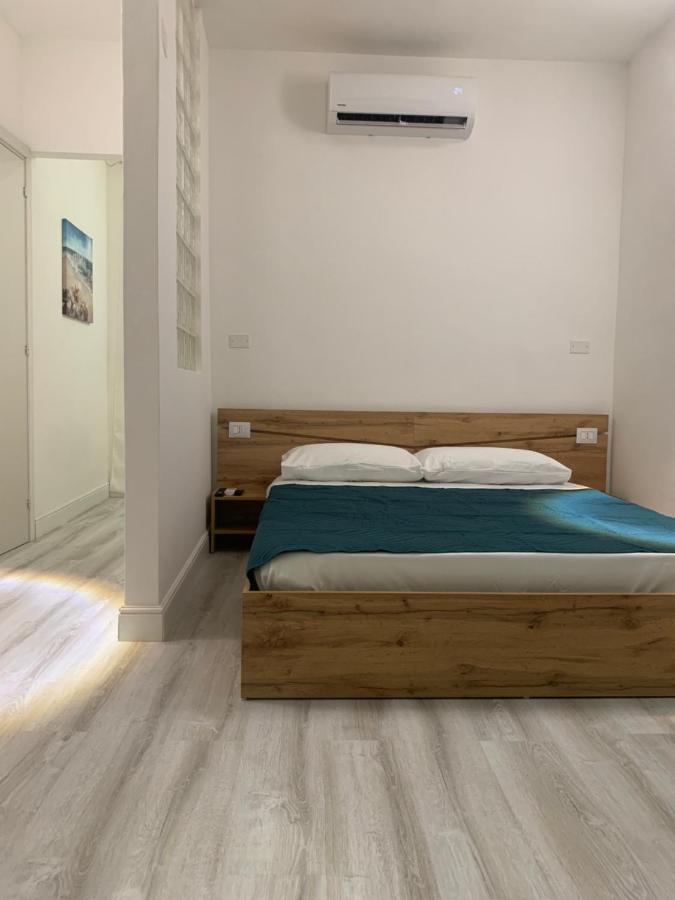 Cagliariparadiseapartment It Marina Bagian luar foto